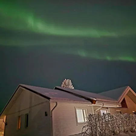 Leirintäalueet Aurora Caravan Cozy Nordic Glamping Experience